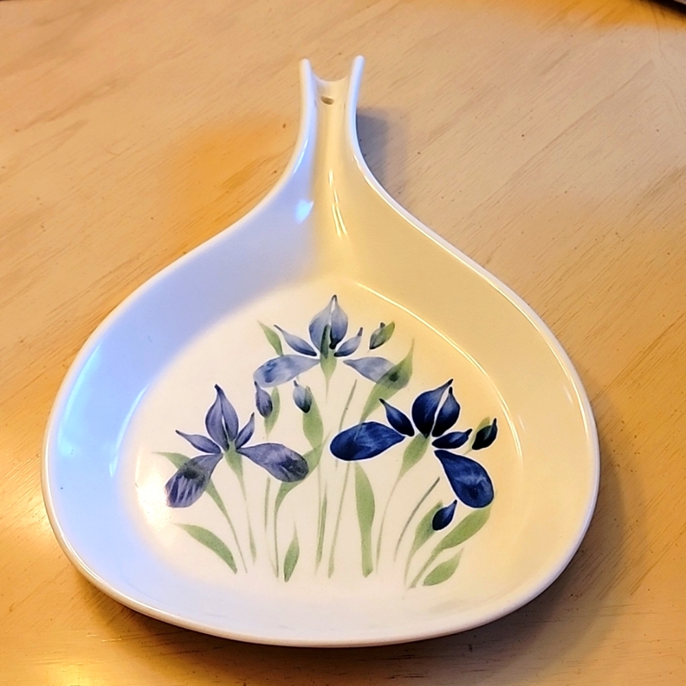 2003 Emerson Creek Pottery Stoneware Skillet plate
